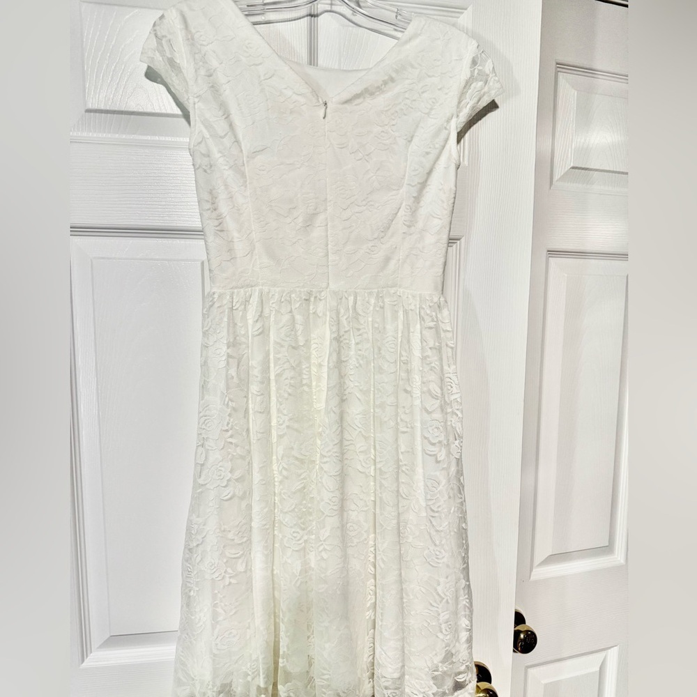 Girl Like New Bery Love Lace White Flower Dress Size S - Picture 2 of 4